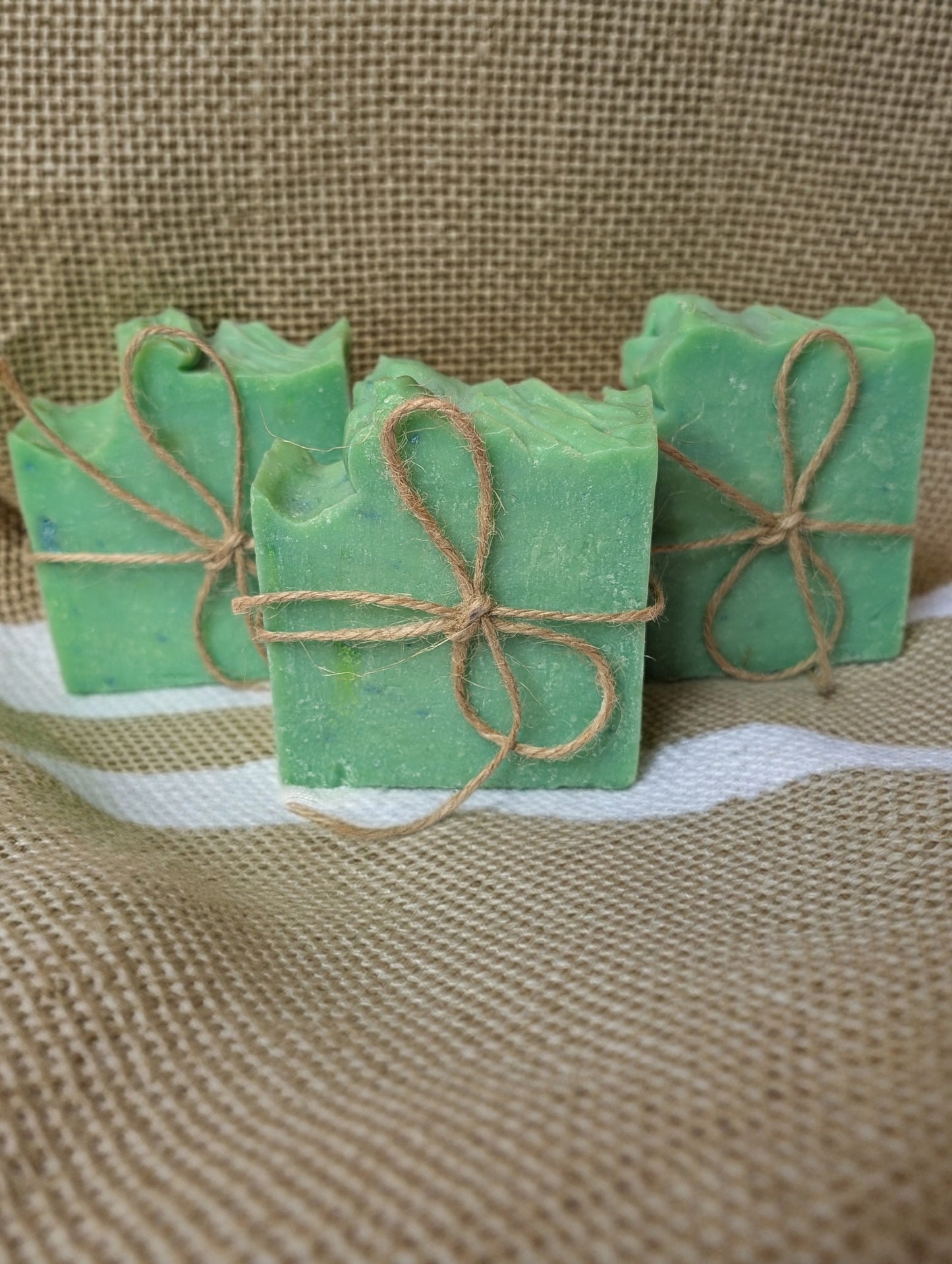 Tallow & Olive Oil Bar (Moms Purse - Spearmint)