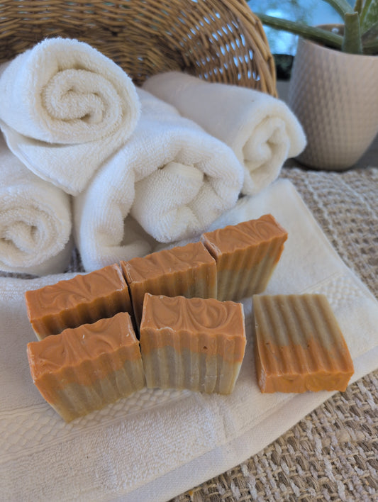 Palm Oil with Honey & Beeswax Bar